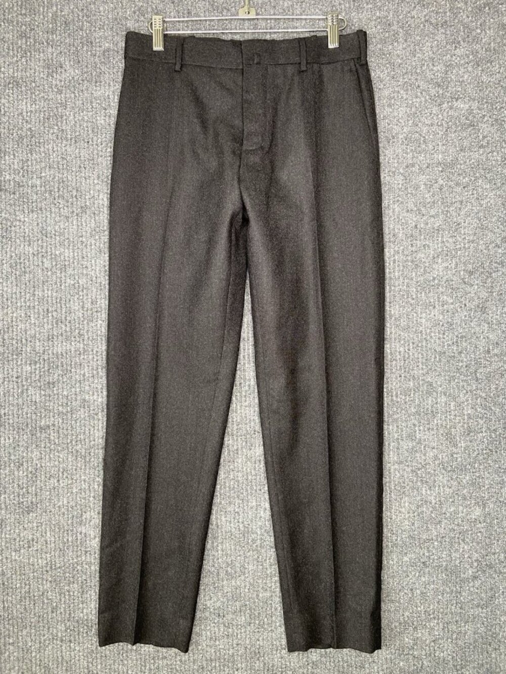 Vince Men's Pants charcoal Stretch Wool sz 28 x 28.5" 1.25" to let out trousers